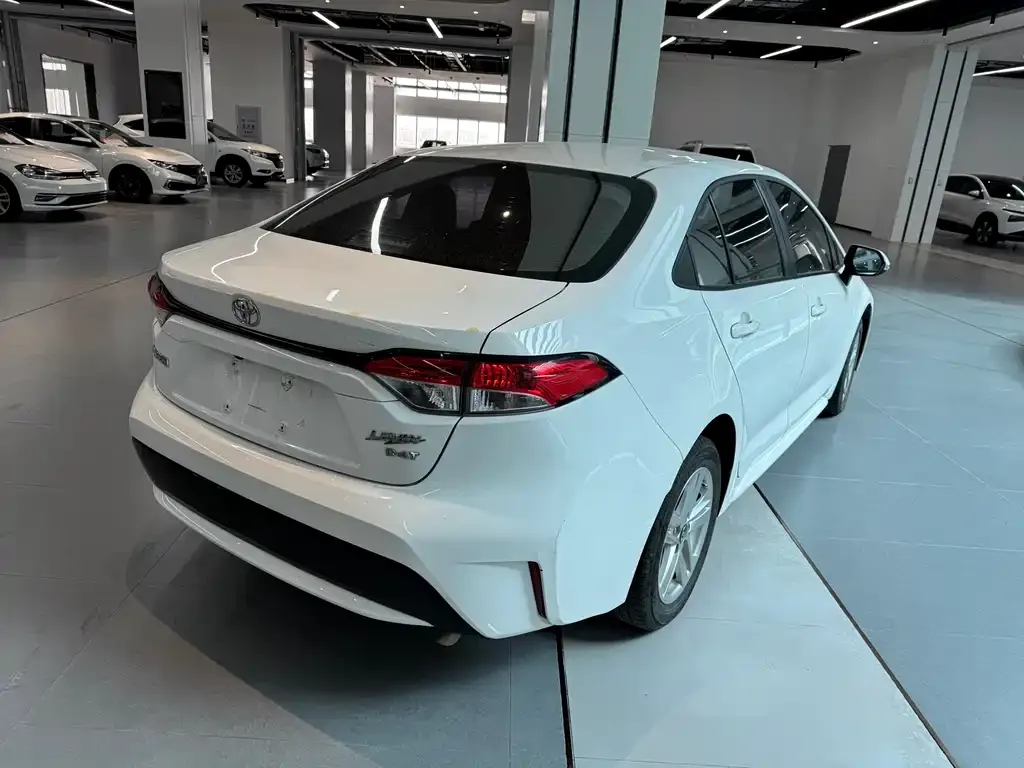 Toyota Levin — фото 5