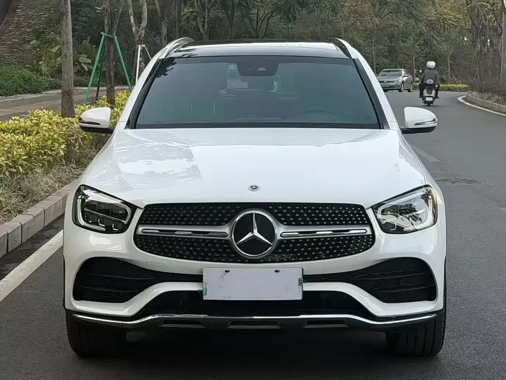 Mercedes-Benz GLC — фото 1