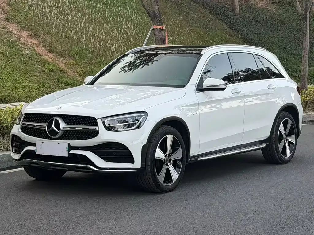 Mercedes-Benz GLC — фото 6