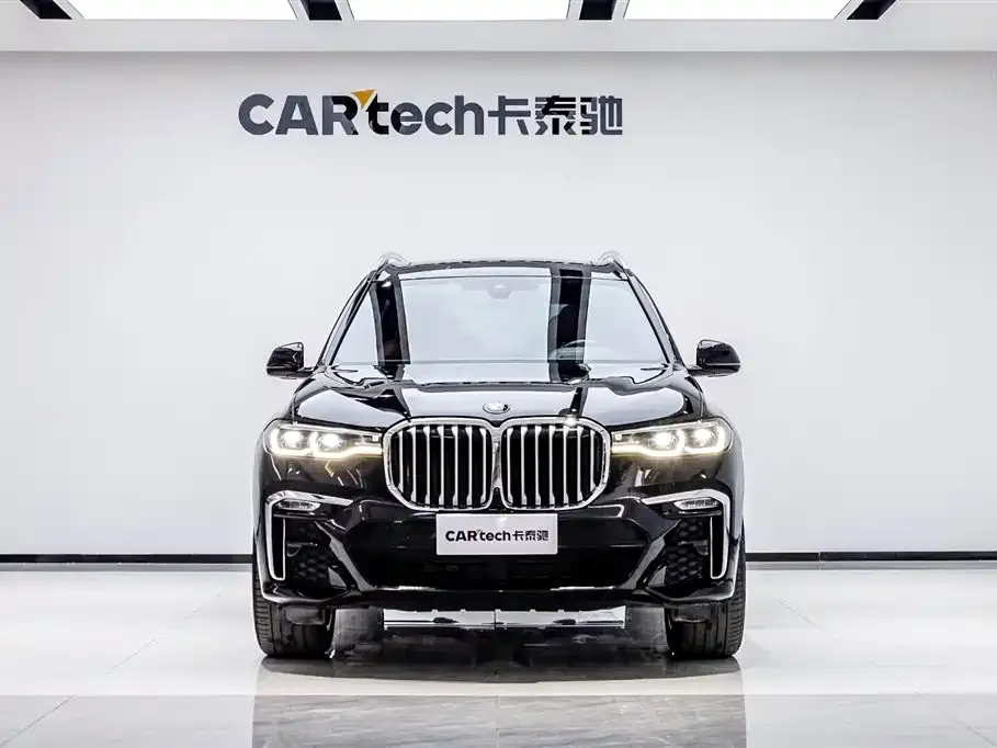BMW X7 — фото 8
