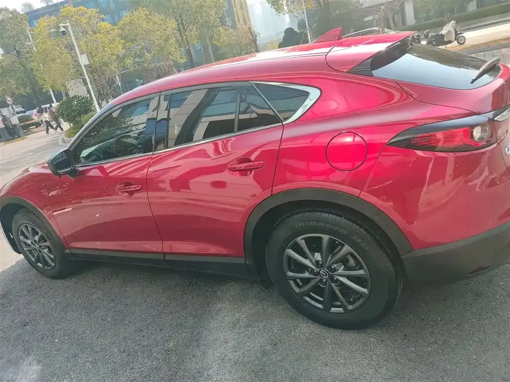 Mazda CX-4 — фото 6
