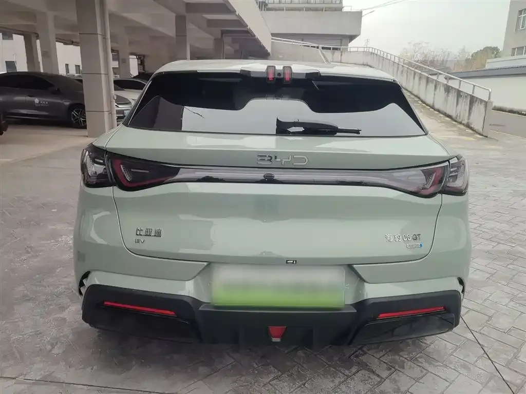 BYD Seal 06GT — фото 4