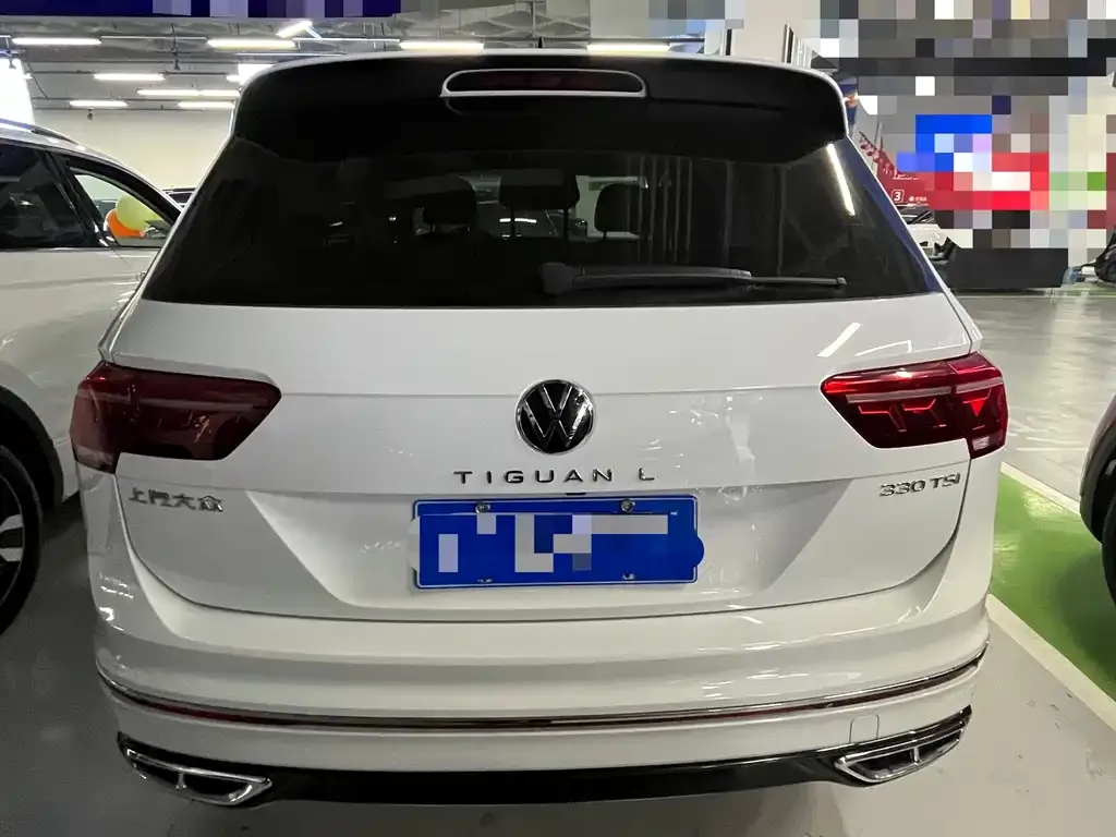 Volkswagen Tiguan L — фото 4