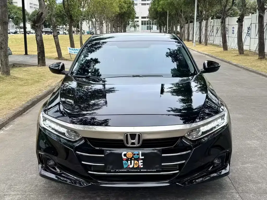 Honda Accord — фото 2