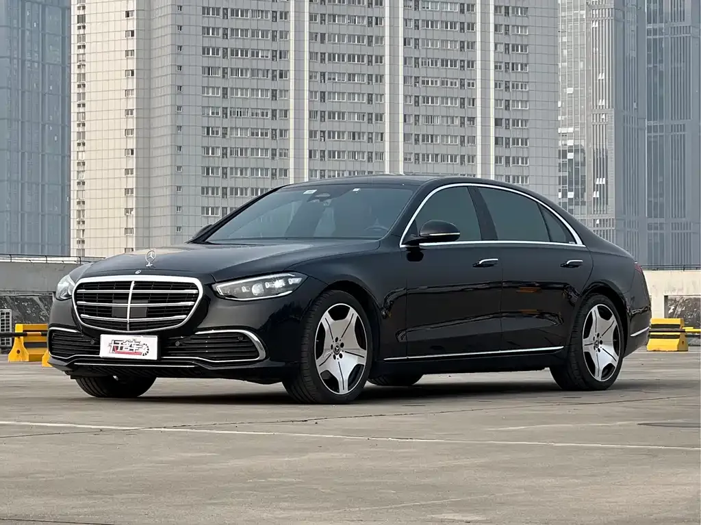 Mercedes-Benz S-Class — фото 1