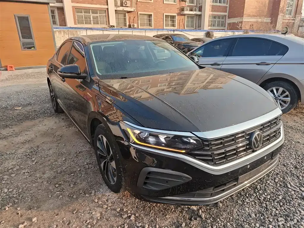 Volkswagen Passat — фото 10