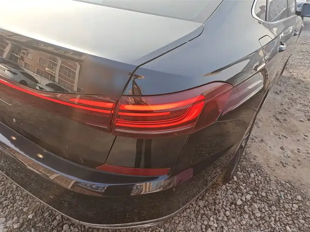 Volkswagen Passat — фото 9