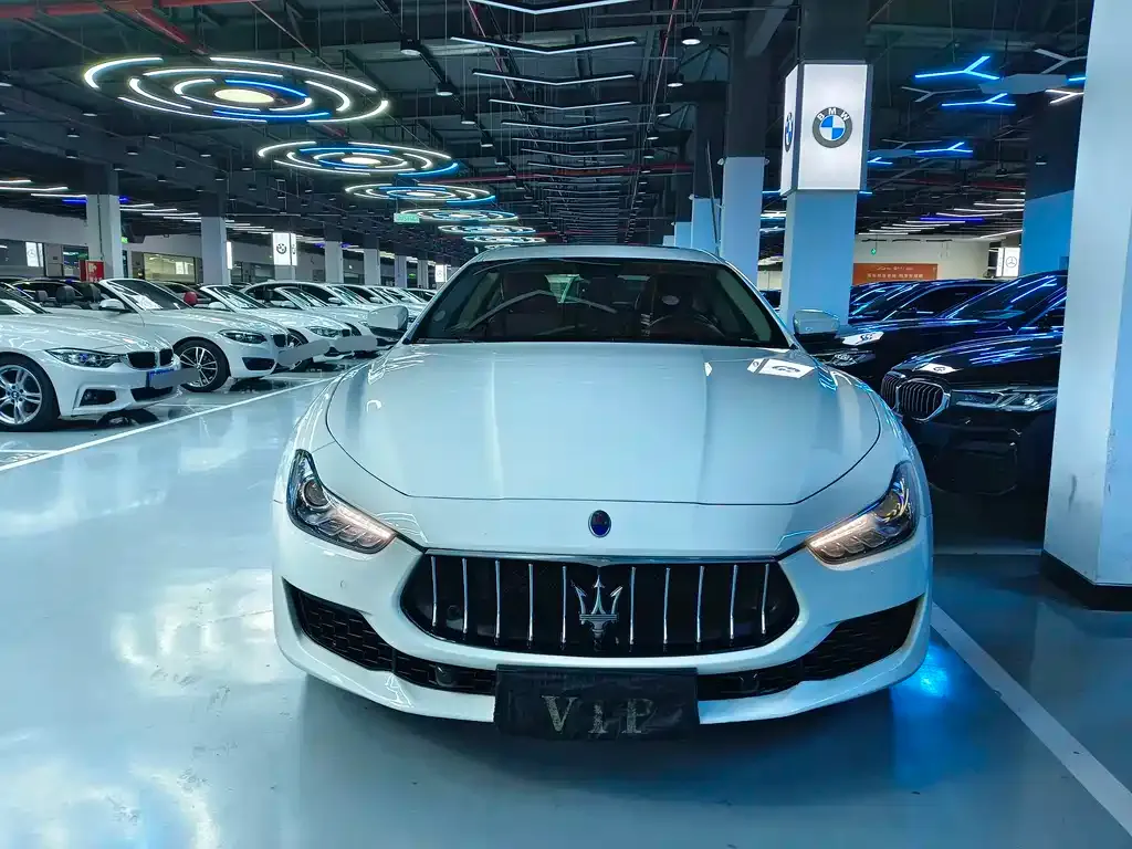 Maserati Ghibli — фото 8