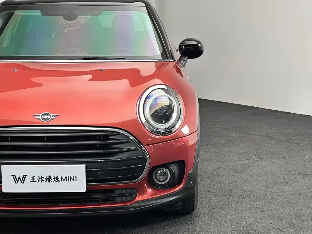 MINI Clubman — фото 4