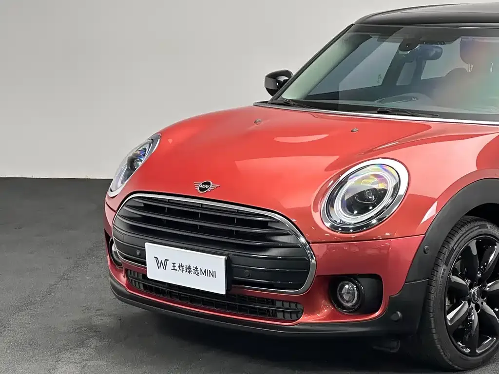 MINI Clubman — фото 5