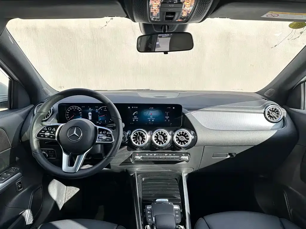 Mercedes-Benz GLA — фото 3