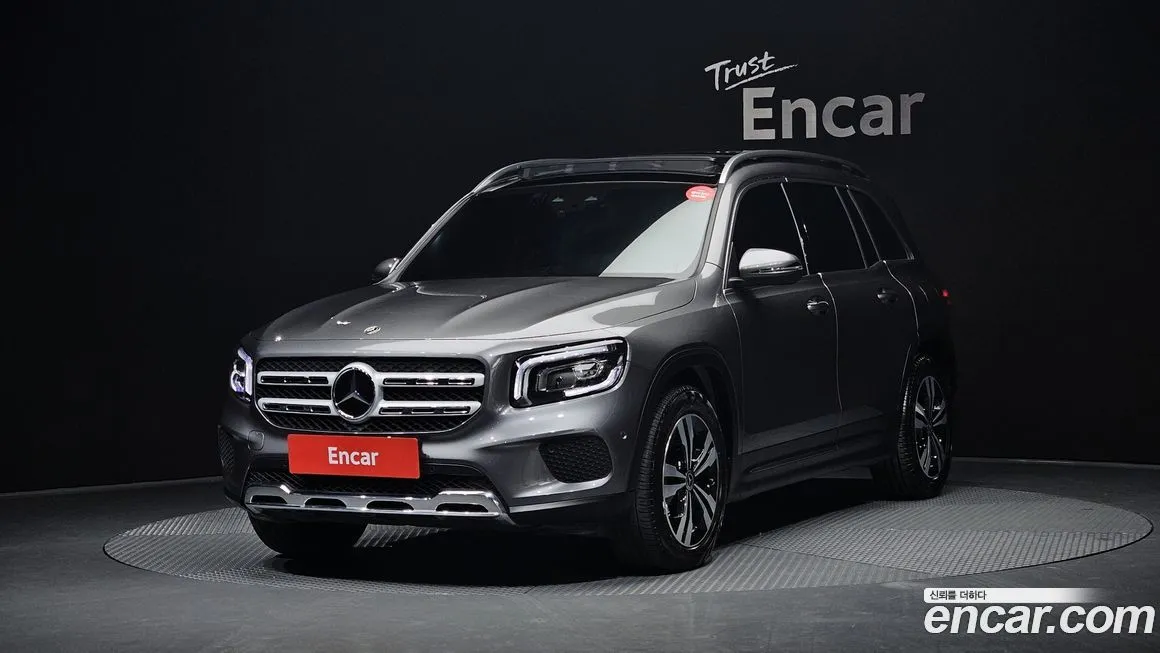 Mercedes-Benz GLB-Class — фото 1
