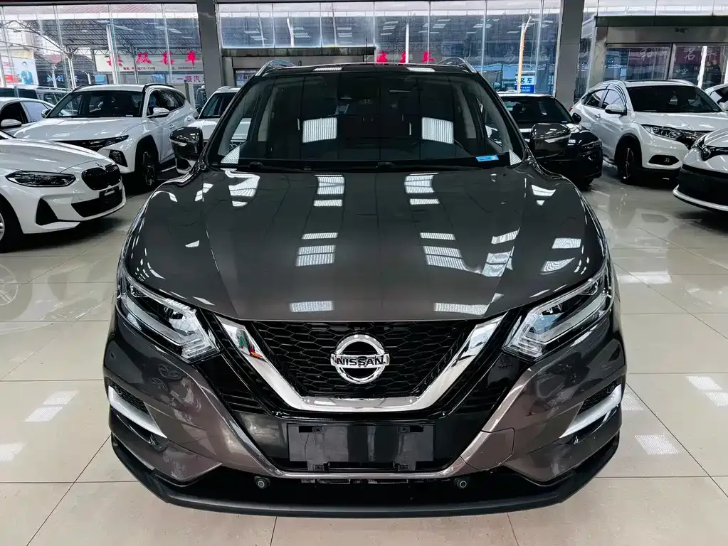 Nissan Qashqai — фото 4