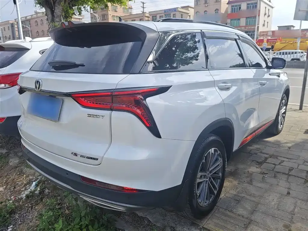 Changan CS75PLUS — фото 7