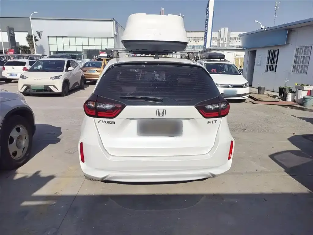 Honda Fit — фото 6