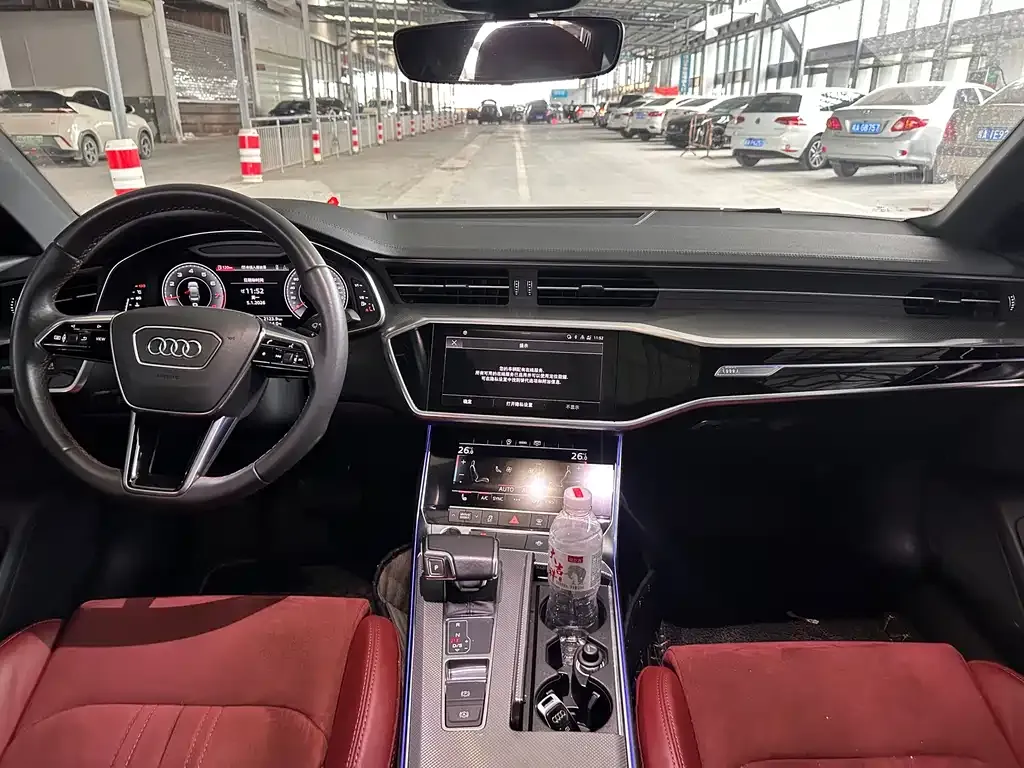 Audi A6L — фото 4