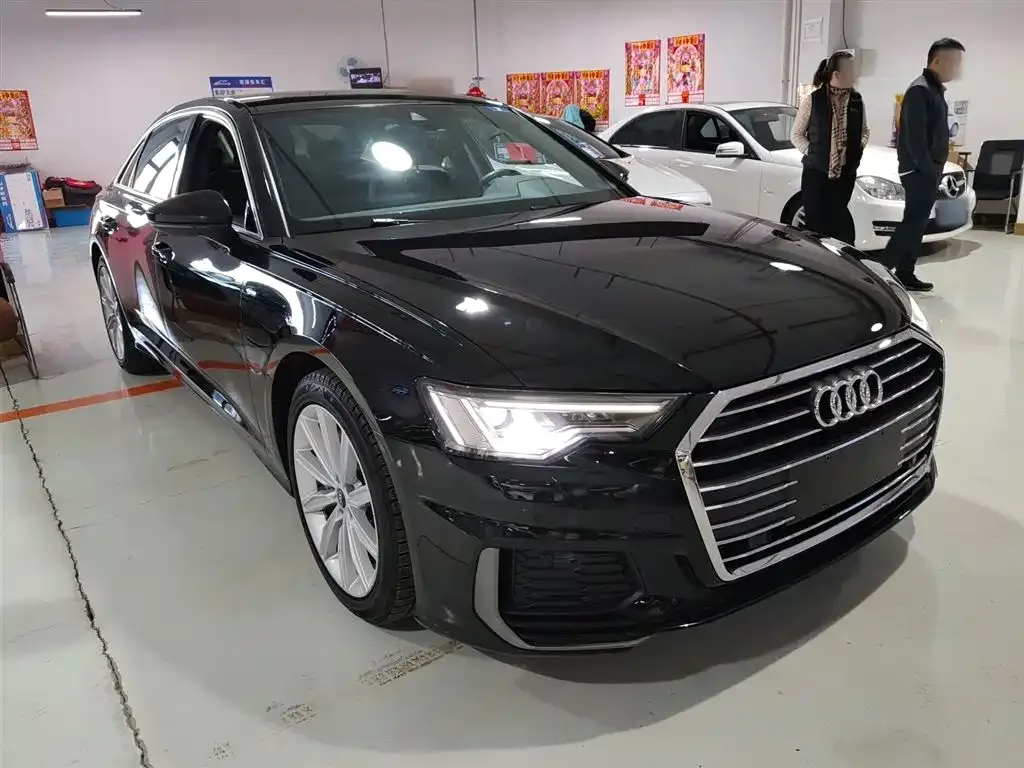 Audi A6L — фото 10