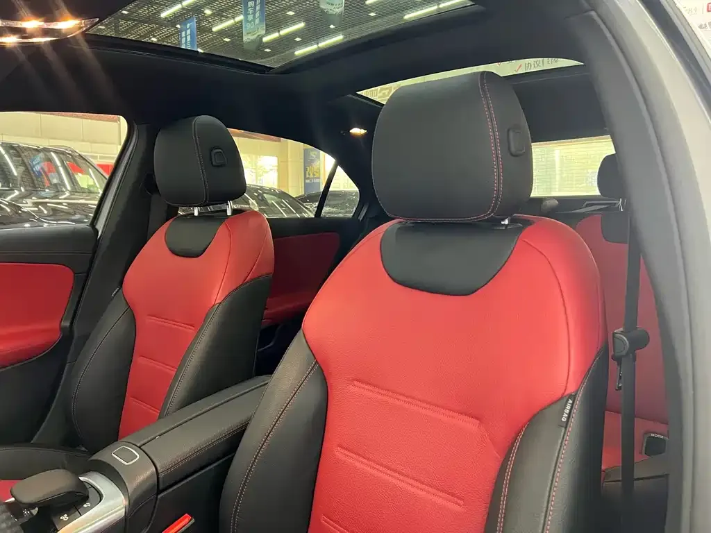 Mercedes-Benz A-Class AMG — фото 10