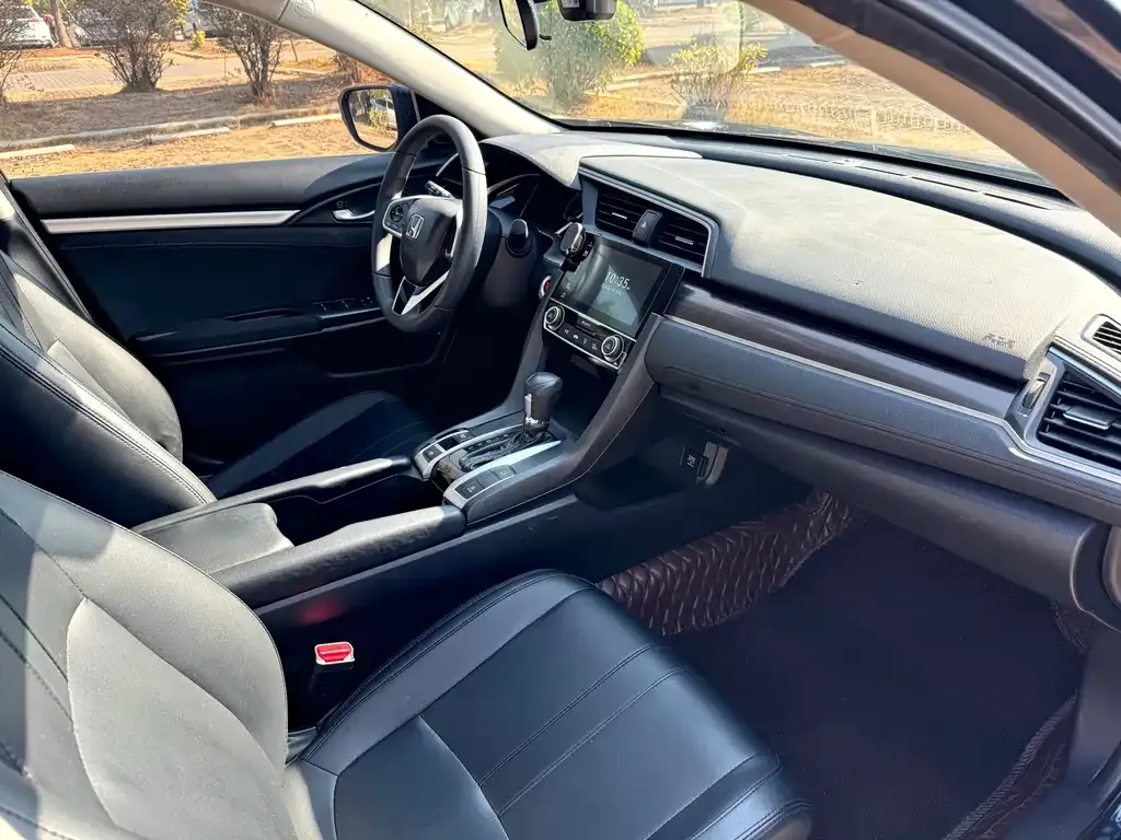 Honda Civic — фото 4