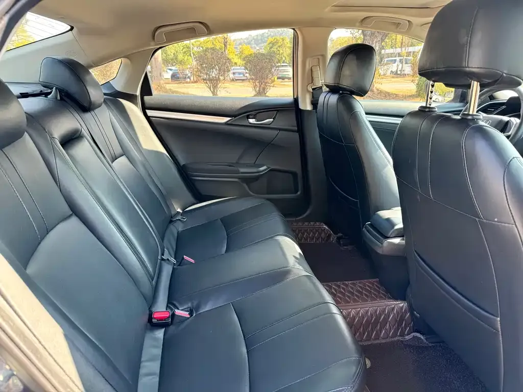 Honda Civic — фото 2