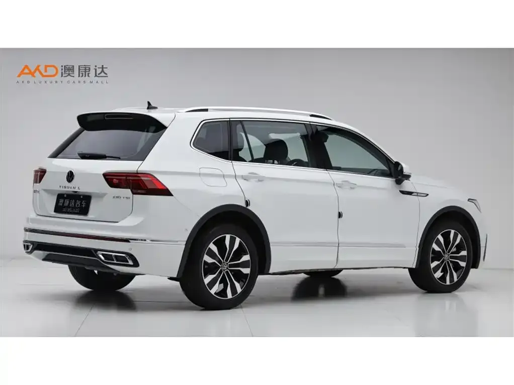 Volkswagen Tiguan L — фото 5
