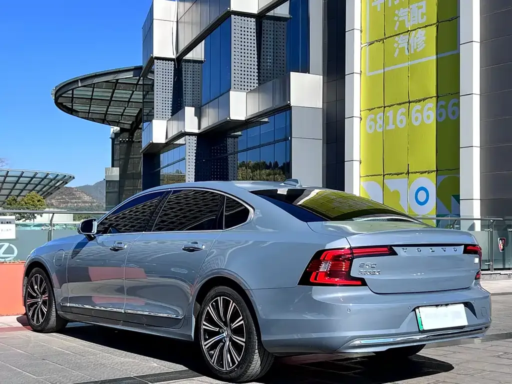 Volvo S90 PHEV — фото 5