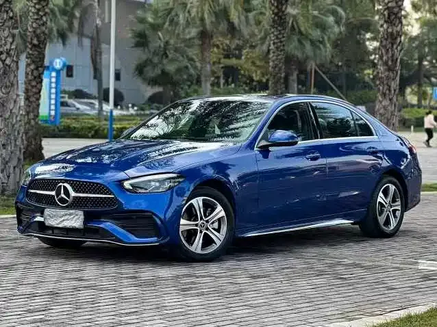 Mercedes-Benz C-Class — фото 1