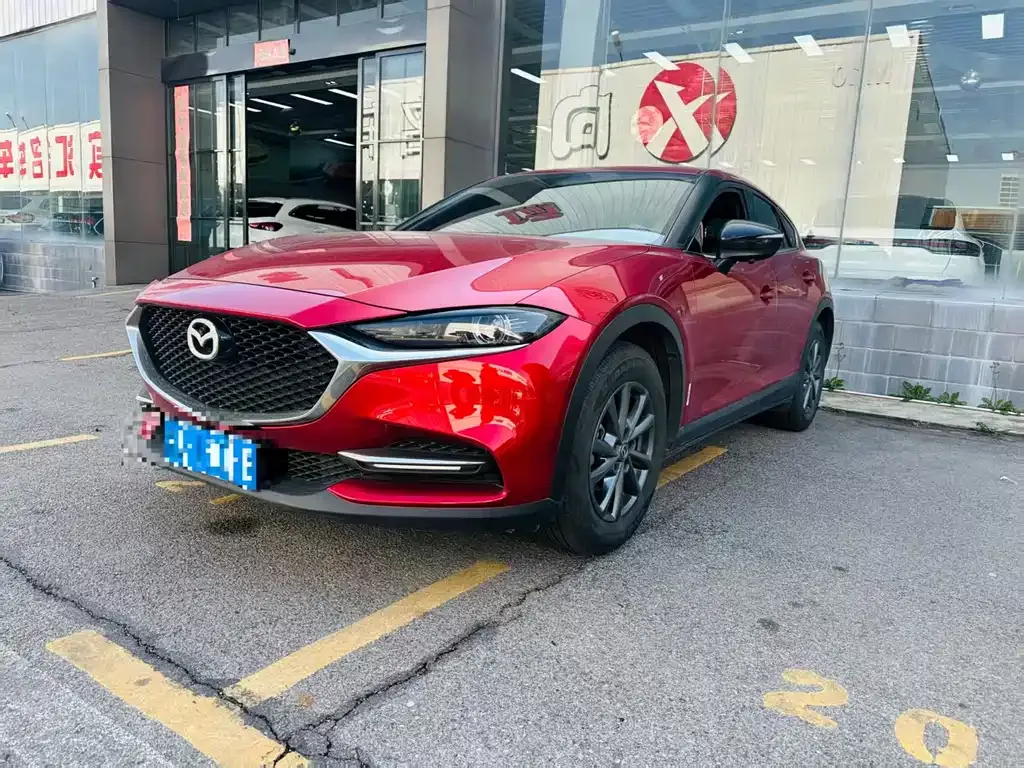 Mazda CX-4 — фото 1
