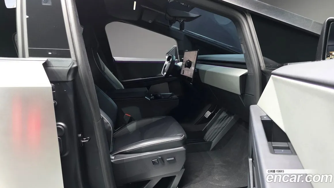 Tesla Cybertruck — фото 4