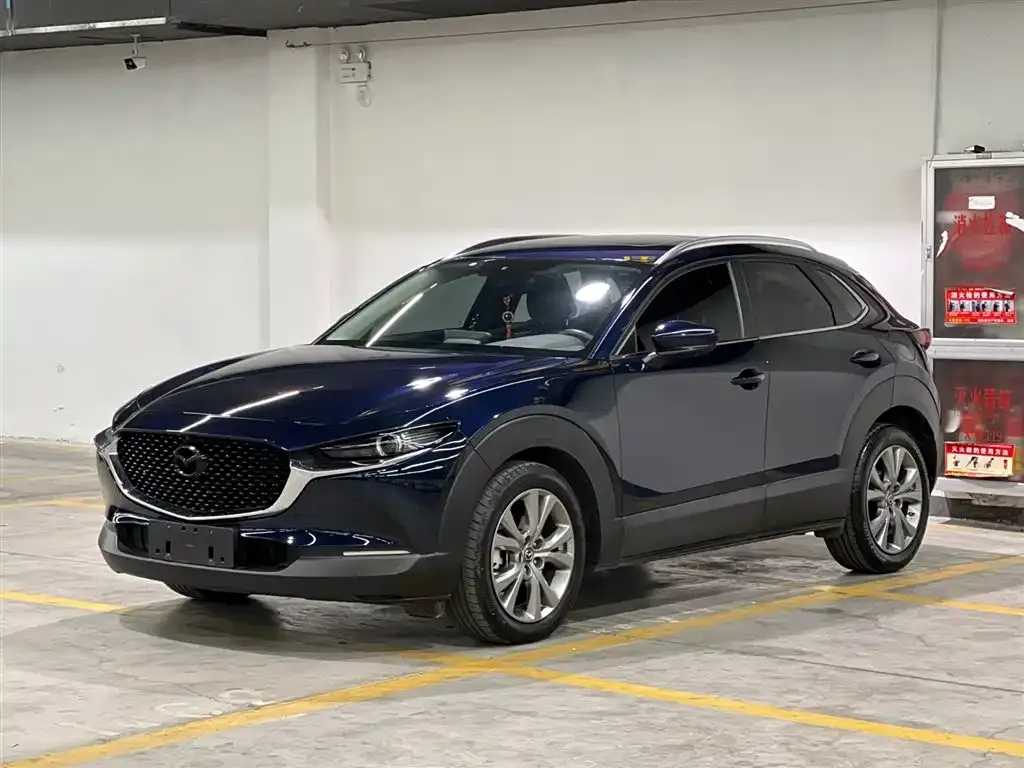 Mazda CX-30 — фото 1