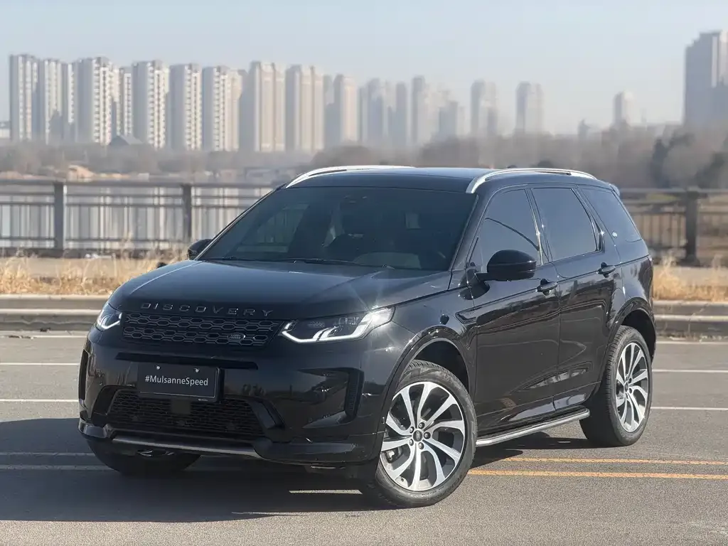 Land Rover Discovery Sport — фото 1