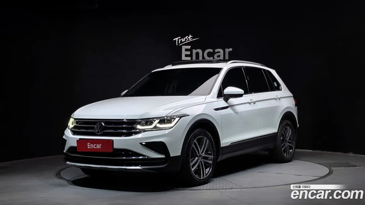 Volkswagen Tiguan — фото 1