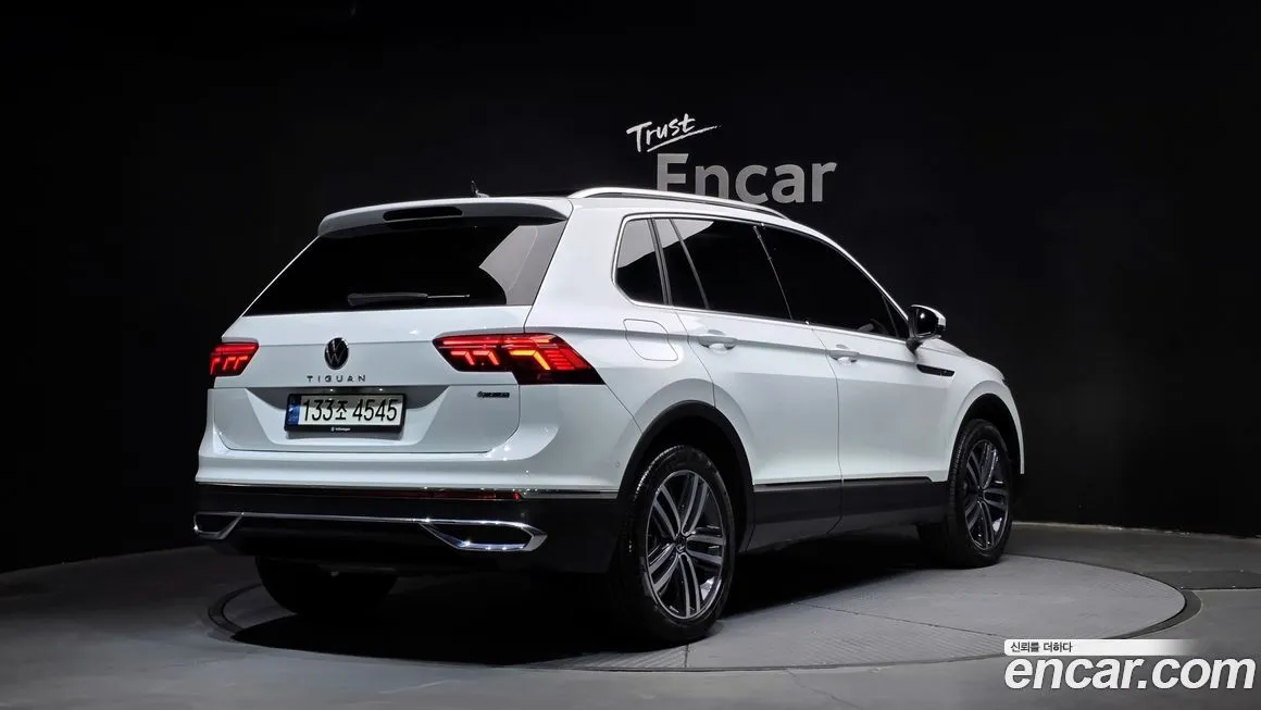 Volkswagen Tiguan — фото 3