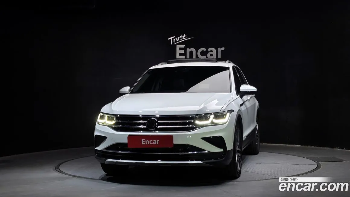 Volkswagen Tiguan — фото 6