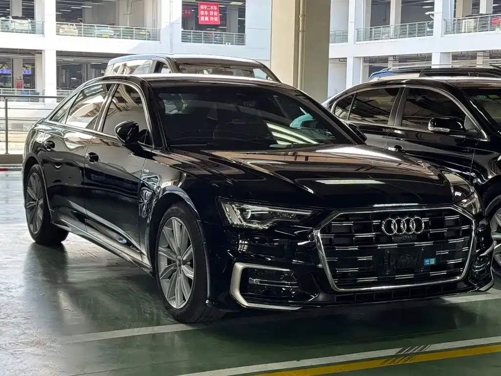 Audi A6L — фото 10