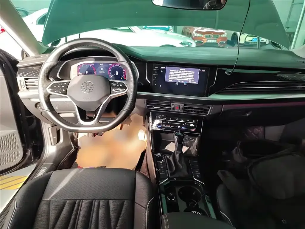 Volkswagen Passat — фото 10