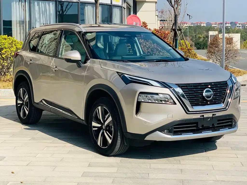 Nissan X-Trail — фото 2