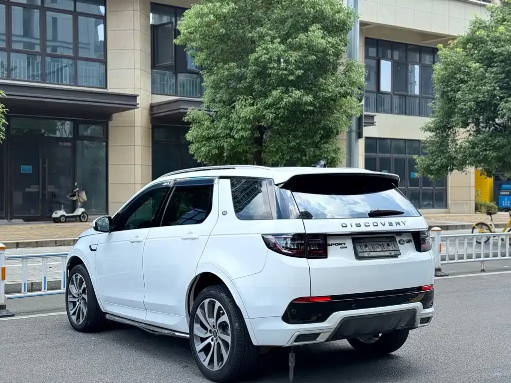 Land Rover Discovery Sport — фото 6