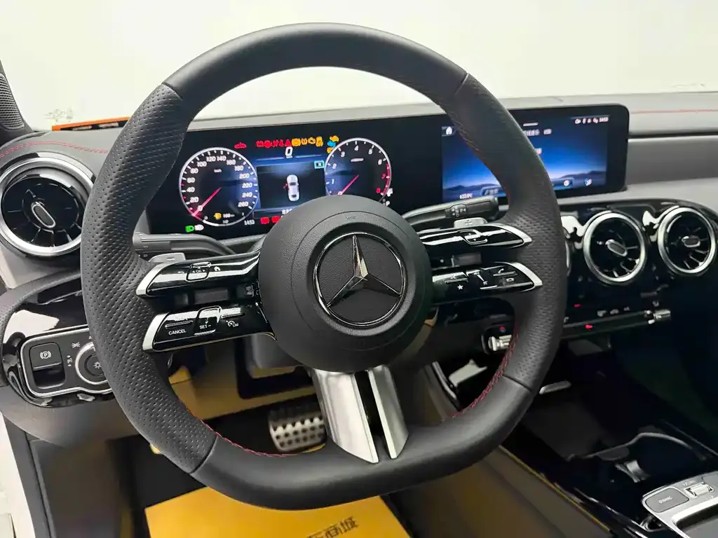 Mercedes-Benz CLA (Import) — фото 5