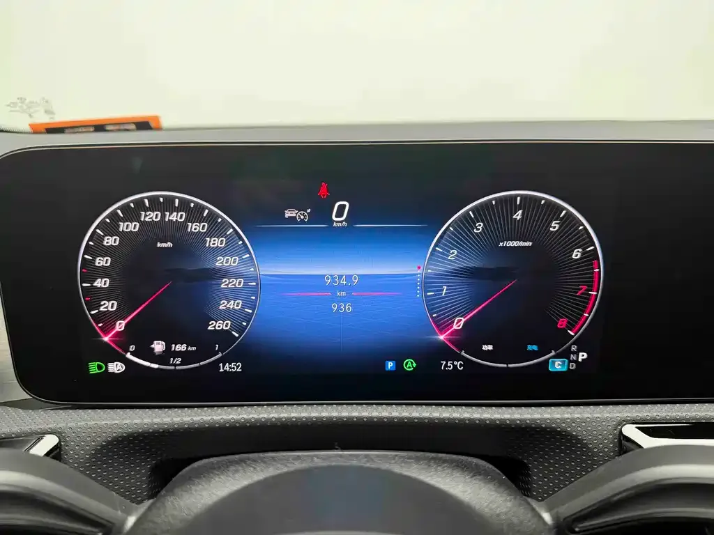 Mercedes-Benz CLA (Import) — фото 3