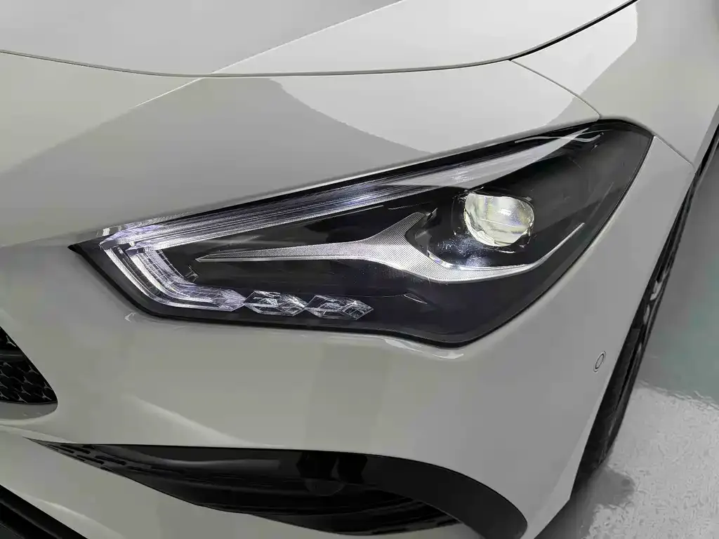 Mercedes-Benz CLA (Import) — фото 2