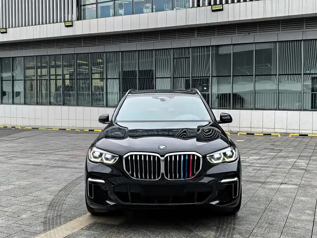 BMW X5 — фото 2