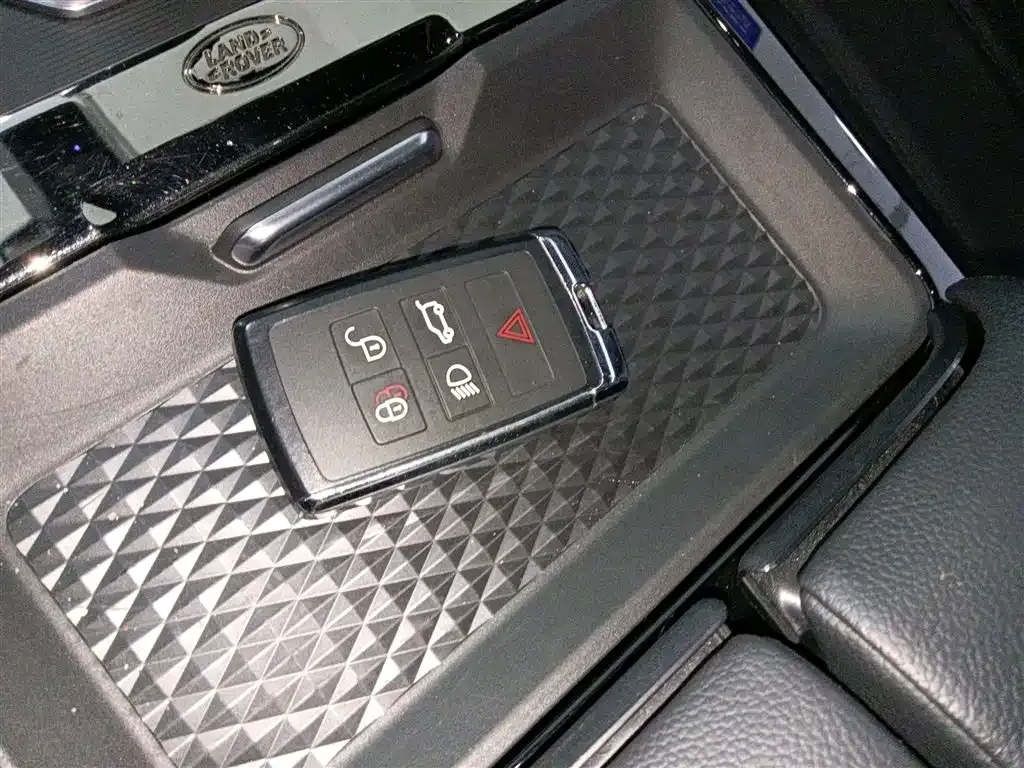 Land Rover Evoque — фото 9