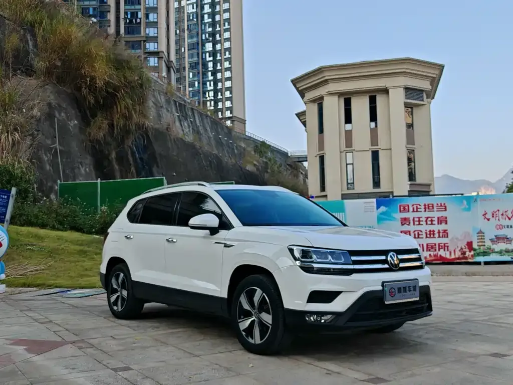 Volkswagen Tharu — фото 9