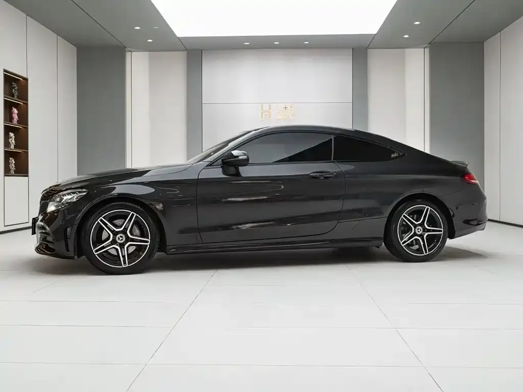 Mercedes-Benz C-Class (Import) — фото 7