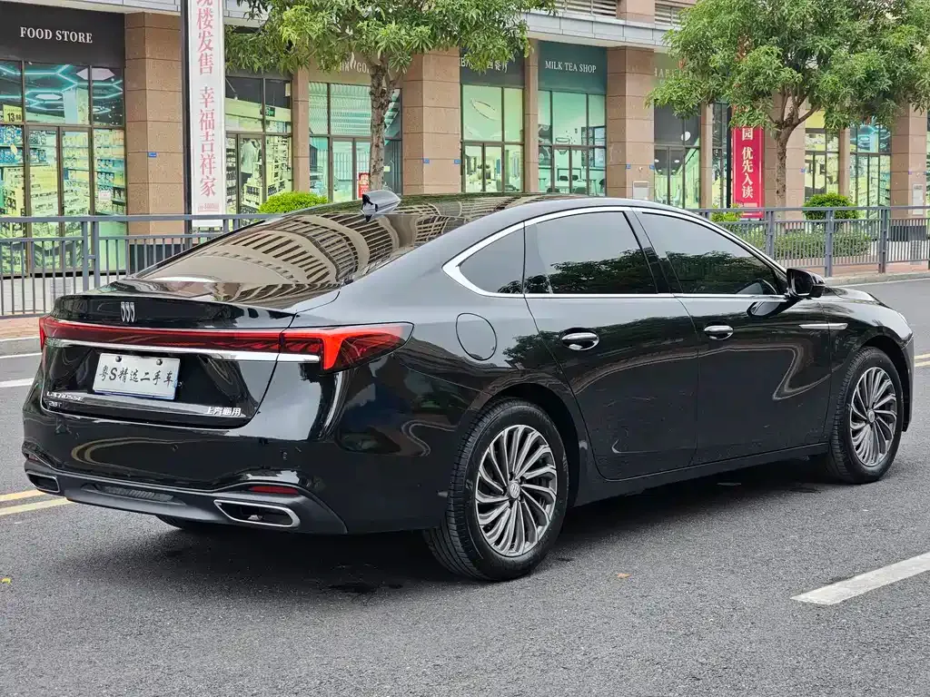 Buick LaCrosse — фото 10