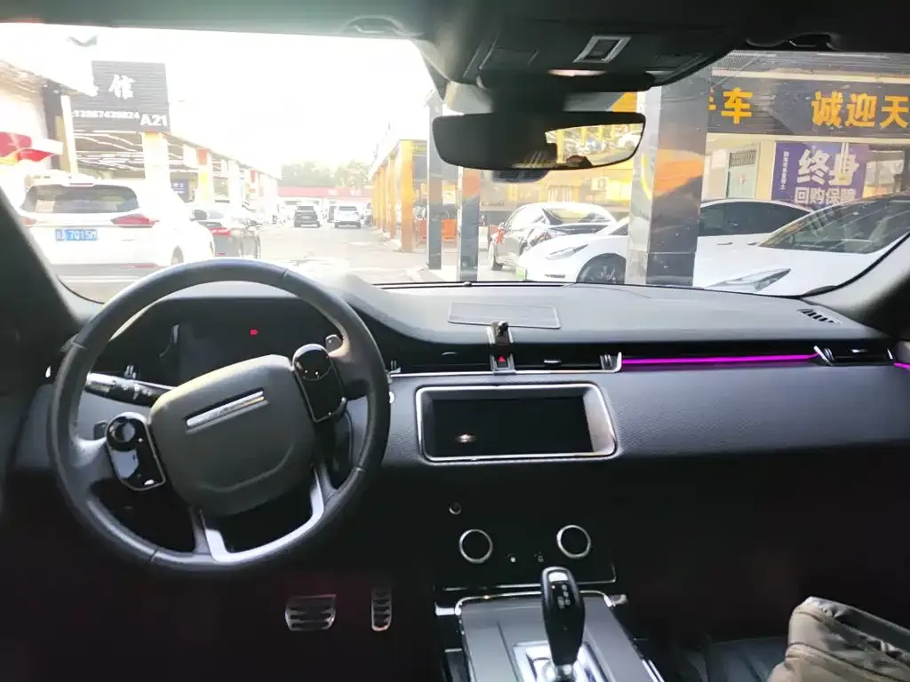 Land Rover Evoque — фото 5