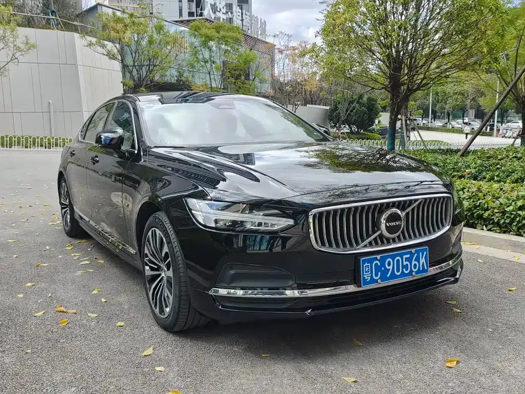 Volvo S90 — фото 10
