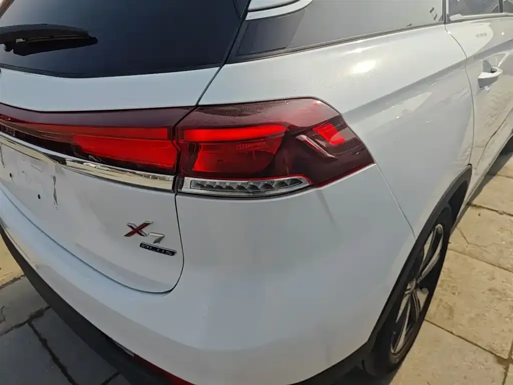 Changan X7 PLUS — фото 2