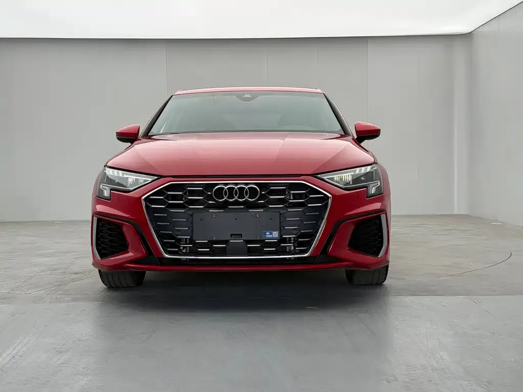 Audi A3 — фото 2